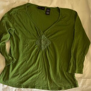 New York & Co Green V-Neck Long Sleeve Top with Embroidered Inset